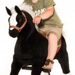 Animal Riding Paard Maharadscha Zwart Medium / Large - Rijdend Paardenspeelgoed - Paardenspeelgoed - Zadelhoogte 67 CM- Verstelbaar Pedaal 3 Standen - Afneembaar Zadel -babygyms Winkel 441x840