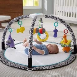 Babygym, Baby Cadeau - Jongen & Meisje, Dierenvriendjes Speelmat, Interactief Speelgoed – Multikleuren 7 Babygym, Baby Cadeau - Jongen & Meisje, Dierenvriendjes Speelmat, Interactief Speelgoed – Multikleuren -babygyms Winkel 550x366 106