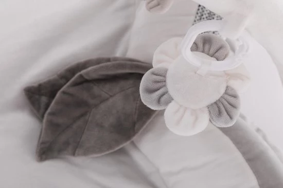 Bo Jungle B-Play Gym Grey Apple - Speeltapijt Baby 4 Bo Jungle B-Play Gym Grey Apple - Speeltapijt Baby - Afbeelding 4