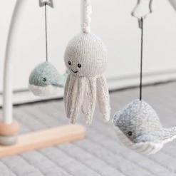 Flow Amsterdam - Baby Gym Ocean - Belletje - Trilknuffel - Melodietje 29 Flow Amsterdam - Baby Gym Ocean - Belletje - Trilknuffel - Melodietje -babygyms Winkel 550x366 60