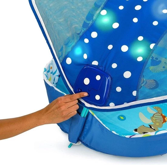 Disney Baby Mr. Ray Ocean, Finding Nemo Speeldeken Met Speelboog, Lichten En Meer Dan 20 Minuten Melodieën, Blauw, 81.28 X 91.44 X 45.72 Cm 7 Disney Baby Mr. Ray Ocean, Finding Nemo Speeldeken Met Speelboog, Lichten En Meer Dan 20 Minuten Melodieën, Blauw, 81.28 X 91.44 X 45.72 Cm - Afbeelding 7
