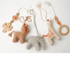 Merkloos Babygym Houten Baby Speelgoed Vanaf 0 Jaar - Kraamcadeau - Veilig - Ce Gecertificeerd - Houten Speelgoed - 5 Hangers - Gehaakt - Babyshower Cadeau - Hout - Verschillende Kleuren - Olifant - Leeuw - Giraffe - Palmboom - Baby Gym - Baby Rek 13 Merkloos Babygym Houten Baby Speelgoed Vanaf 0 Jaar - Kraamcadeau - Veilig - Ce Gecertificeerd - Houten Speelgoed - 5 Hangers - Gehaakt - Babyshower Cadeau - Hout - Verschillende Kleuren - Olifant - Leeuw - Giraffe - Palmboom - Baby Gym - Baby Rek -babygyms Winkel 550x550 100
