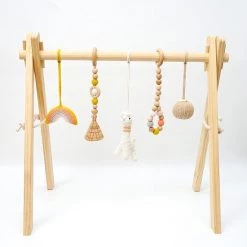 Louas Loua's Favorites Houten Babygym Naturel Met Gehaakte En Houten Speeltjes - Gehaakte - Babyspeelgoed - Baby Speelgoed 0 Jaar - Babygym Hout - Baby Gym - Flamingo - Baby Speelrek - Baby Rek