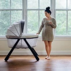 Bright Starts FoldAway Rocking Wood Bassinet - Carrington 20 Bright Starts FoldAway Rocking Wood Bassinet - Carrington -babygyms Winkel 550x550 600