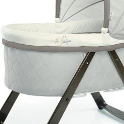 Bright Starts FoldAway Rocking Wood Bassinet - Carrington 21 Bright Starts FoldAway Rocking Wood Bassinet - Carrington -babygyms Winkel 550x550 601