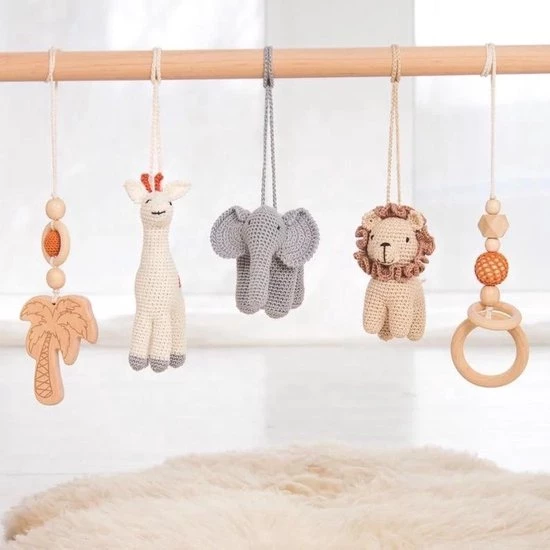 Merkloos Babygym Houten Baby Speelgoed Vanaf 0 Jaar - Kraamcadeau - Veilig - Ce Gecertificeerd - Houten Speelgoed - 5 Hangers - Gehaakt - Babyshower Cadeau - Hout - Verschillende Kleuren - Olifant - Leeuw - Giraffe - Palmboom - Baby Gym - Baby Rek 1 Merkloos Babygym Houten Baby Speelgoed Vanaf 0 Jaar - Kraamcadeau - Veilig - Ce Gecertificeerd - Houten Speelgoed - 5 Hangers - Gehaakt - Babyshower Cadeau - Hout - Verschillende Kleuren - Olifant - Leeuw - Giraffe - Palmboom - Baby Gym - Baby Rek