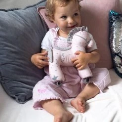 Little Bird Told Me - Celeste De Eenhoorn - Trekpaardje - Roze En Grijs 13 Little Bird Told Me - Celeste De Eenhoorn - Trekpaardje - Roze En Grijs -babygyms Winkel 550x660 10